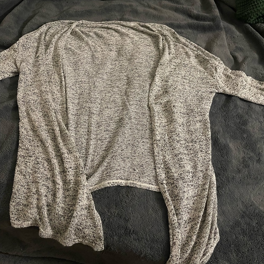 Oversized grey cardigan